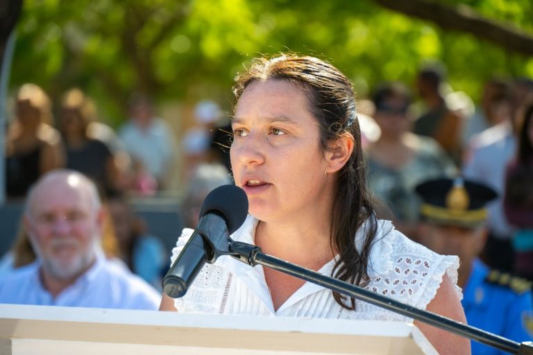 Agustina García sobre el crecimiento de Intendente Alvear: «Tenemos más de 10.000 habitantes y el sistema cloacal quedó chico»