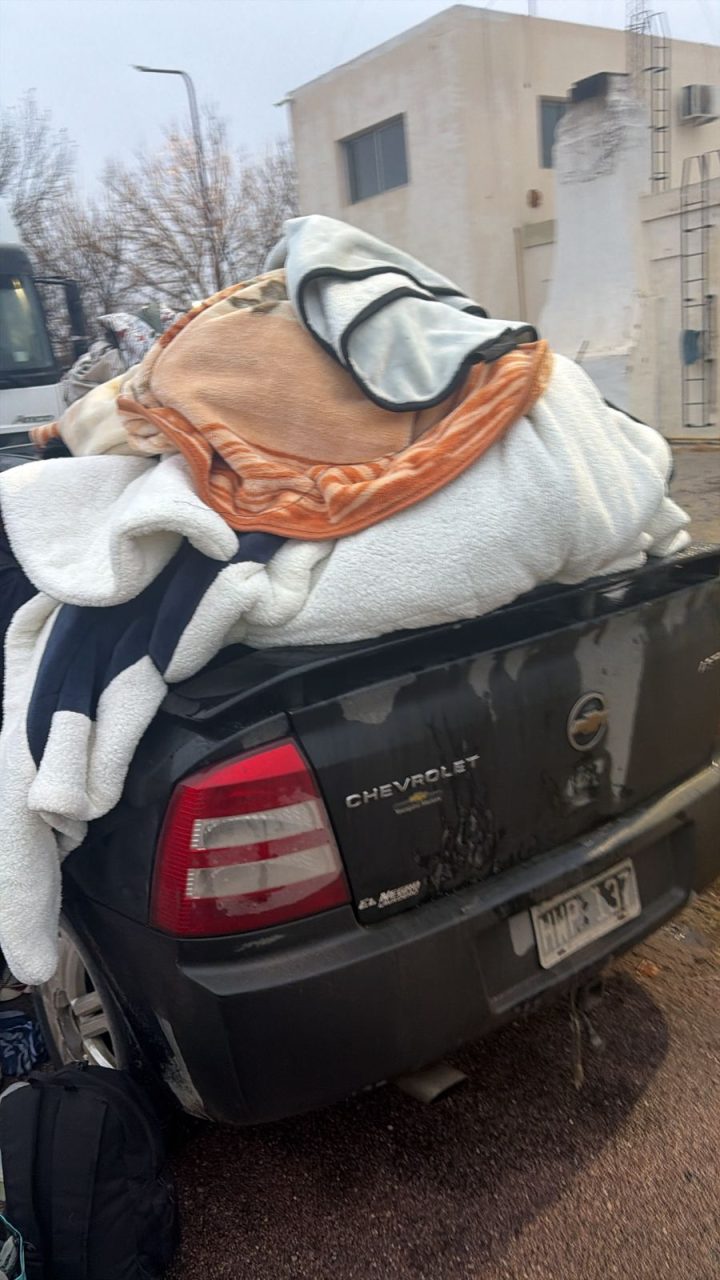Atraparon en Victorica a una pareja que robó acolchados y toallas de un hospedaje en La Reforma