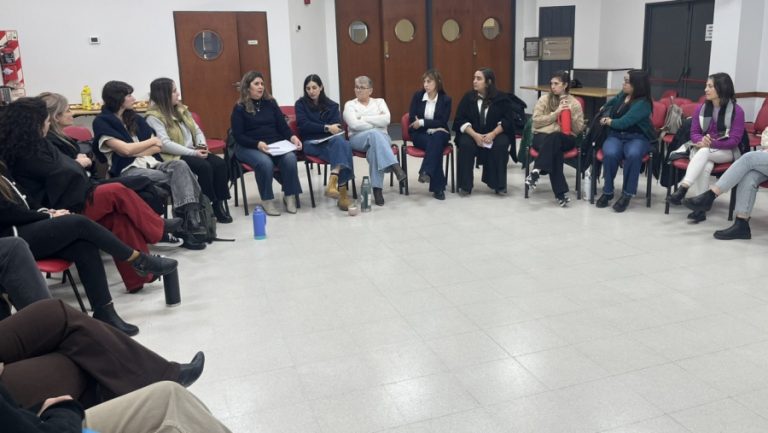 Articulan estrategias para el abordaje de varones que ejercen violencia de género
