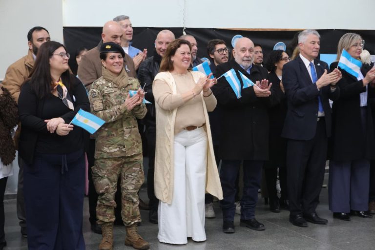 General Pico celebró el 210° Aniversario de la Independencia