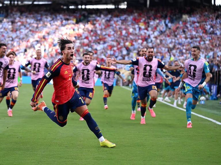 Con la frente en alto: la Selección batalló hasta el final pero España se quedó con el Mundial en el suplementario