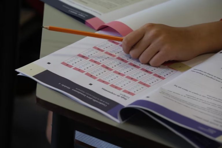 Marcelo Fraccaro sobre el buen resultado en las Pruebas Aprender: «Es primero por el trabajo de las y los docentes»