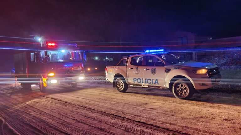 Principio de incendio en una vivienda de calle 417 por el tiraje de una estufa a leña
