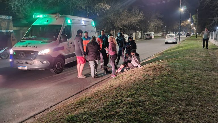 Un adolescente de 17 años fue hospitalizado tras ser atropellado en calles 32 y 103
