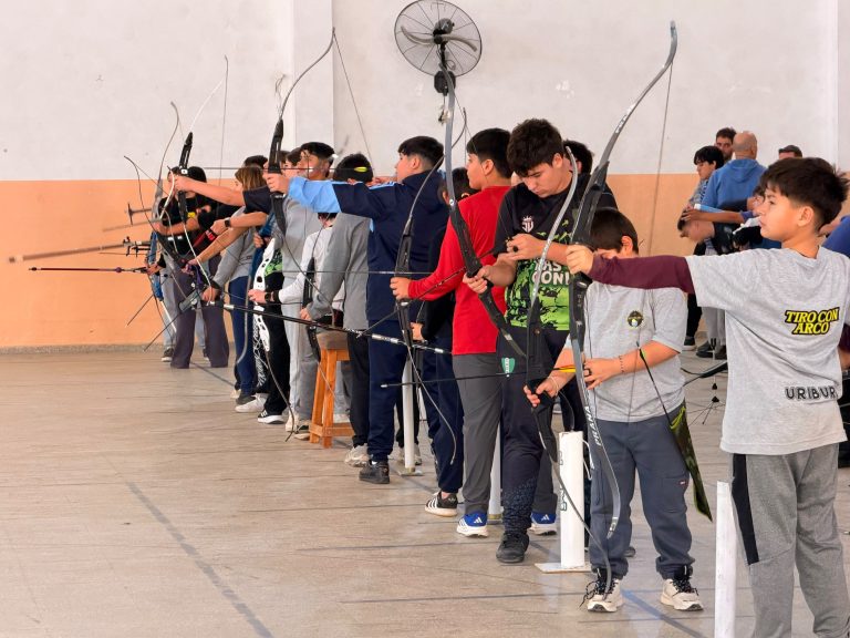 El programa “La Pampa Olímpica” celebró su cuarta fecha en Santa Rosa con una masiva participación de jóvenes