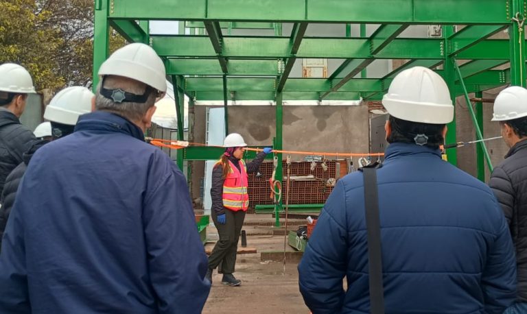 Fortalecen la fiscalización en seguridad laboral: capacitaron a inspectores en prevención de riesgos