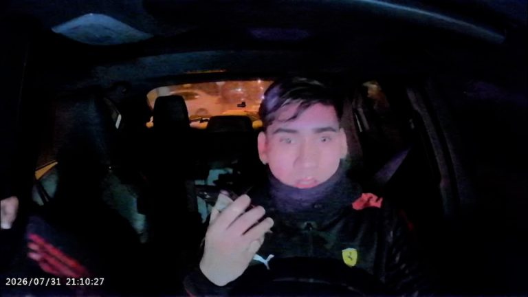 Robaron un auto en La Matanza y quedaron filmados mientras planeaban nuevos asaltos: “Si encontrás otro coche, frenale gato”