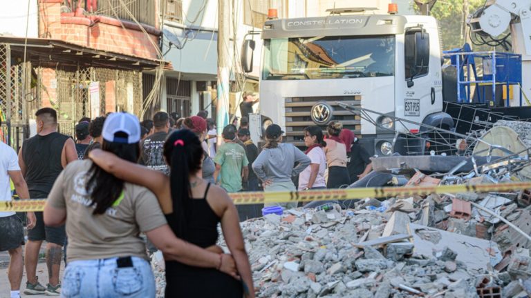 Tragedia en Colombia: el terremoto de 7,4 grados dejó al menos 181 muertos y cientos de heridos