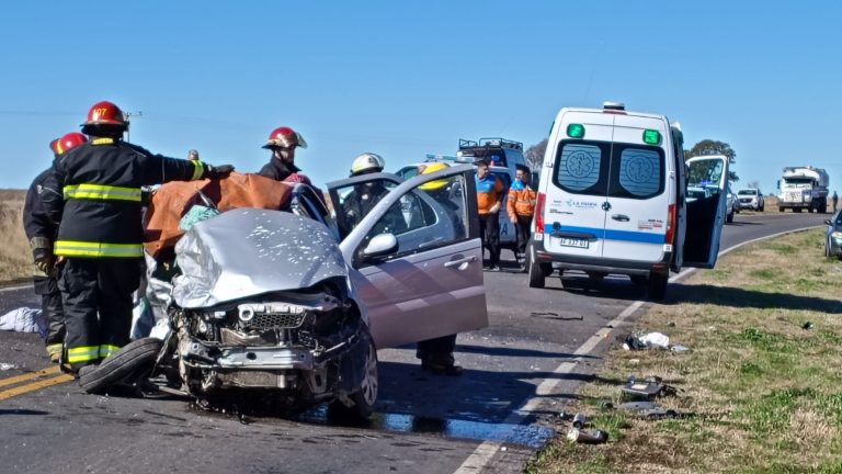 Accidente fatal en Ruta 101: «El Fiat Siena perdió el control e invadió el carril contrario»