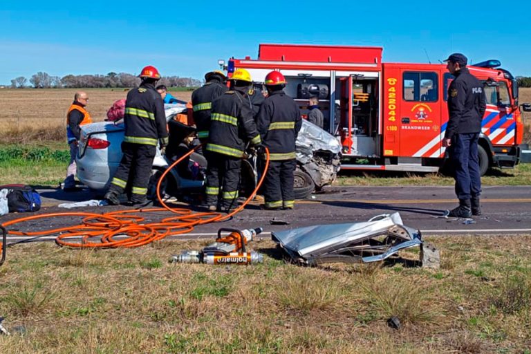 Trágico accidente en la ruta provincial 101: un herido permanece en terapia intensiva en estado crítico
