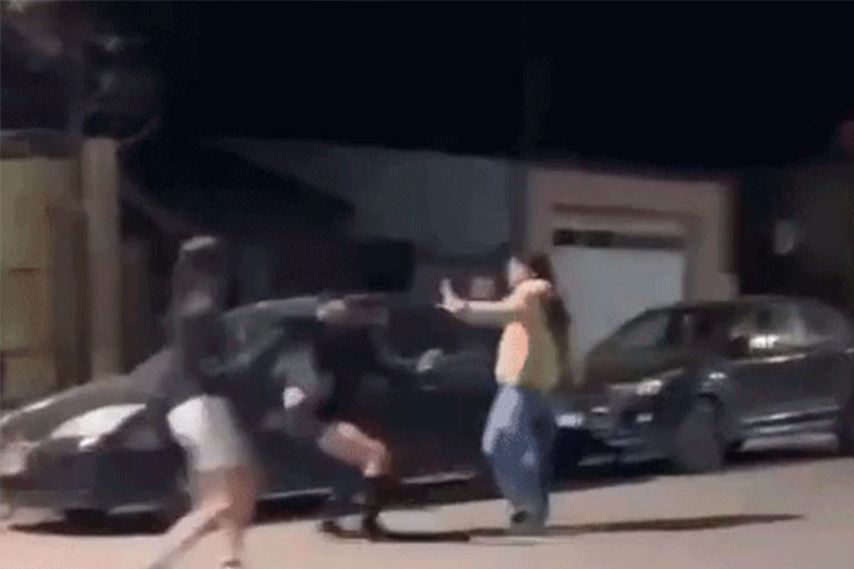 Pelea entre adolescentes en Eduardo Castex terminó con una joven apuñalada: «Debemos ocuparnos, pero normalizarla nunca»