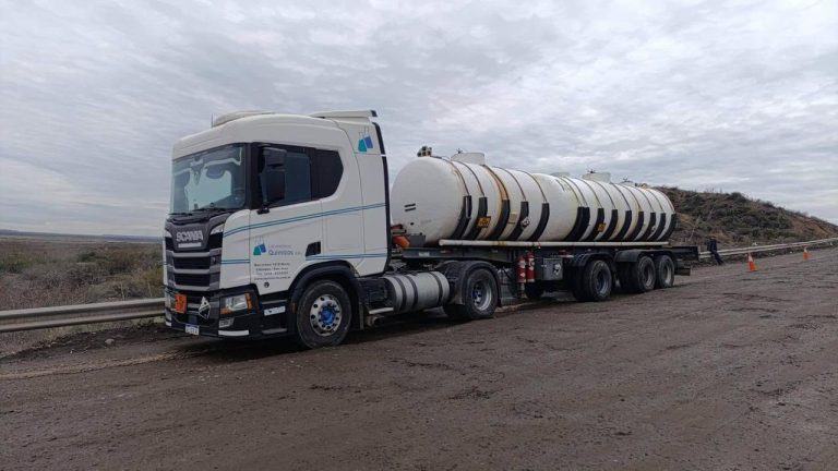 Corte total en la Ruta Nacional 151 por un derrame de ácido clorhídrico en 25 de Mayo