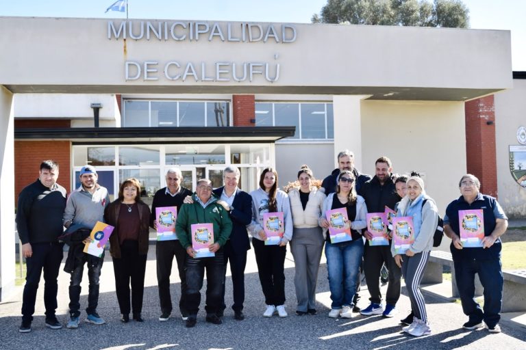 Entregaron créditos a tasa cero y fondos comunitarios para impulsar emprendimientos locales