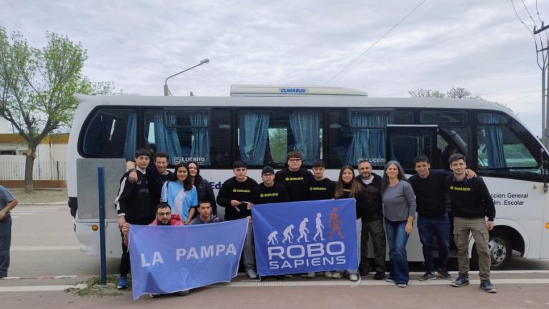 Estudiantes pampeanos representaron a la provincia en la final nacional de robótica