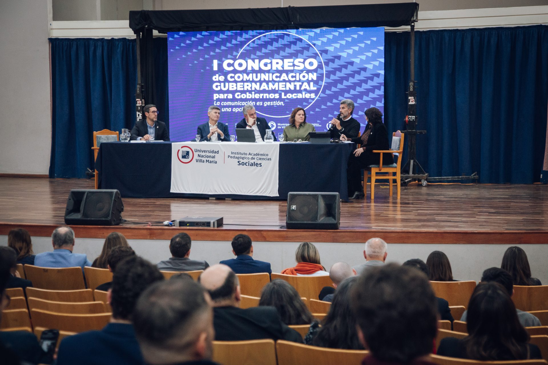 Panel del congreso