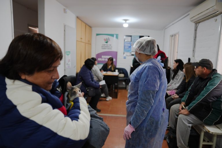 El Quirófano Móvil realizó 73 castraciones gratuitas en barrio Roca de General Pico