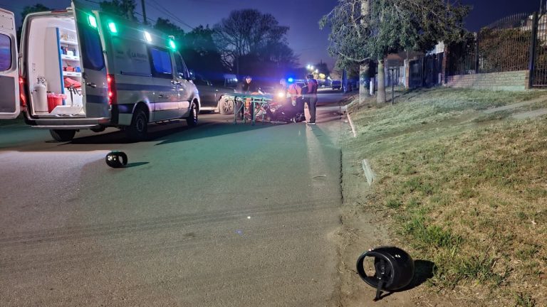 Fuerte choque en la intersección de calles 48 y 15: dos personas hospitalizadas