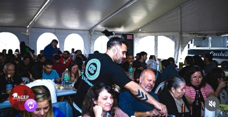 Una multitudinaria fiesta reunió a 1.500 personas por el Día del Empleado de Comercio en General Pico