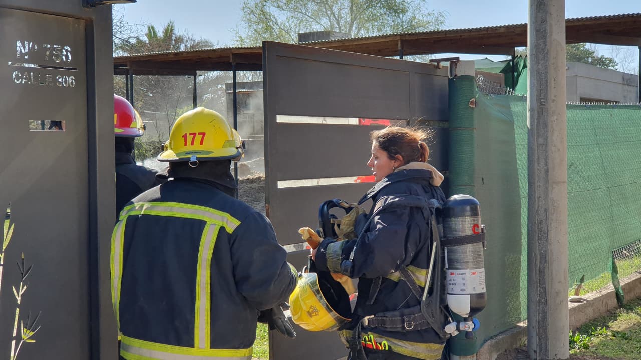 Incendio en galpón de calle 306