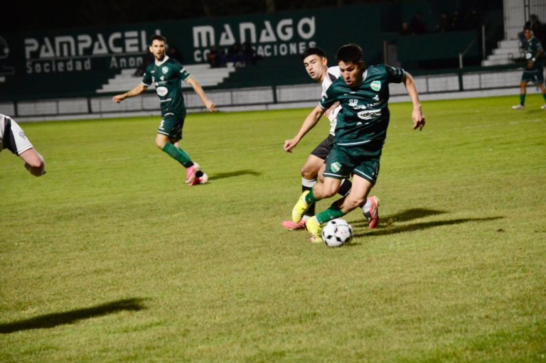 Ferro de Pico igualó ante Atlético Santa Rosa y quedó obligado a ganar en la definición
