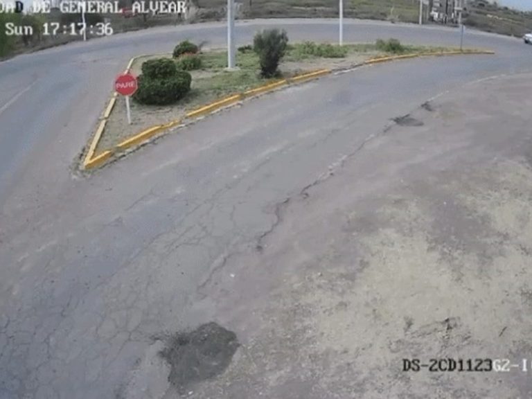 Brutal choque en Mendoza: conducía con 2,41 g/l de alcohol y dejó cuatro heridos