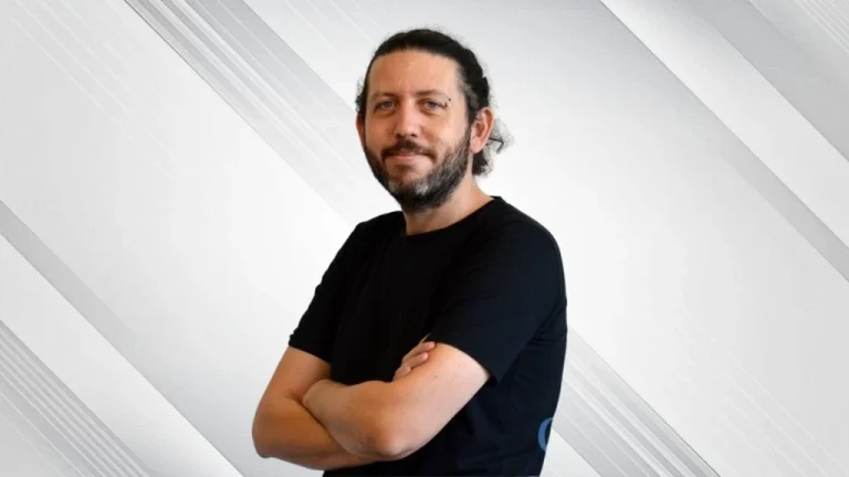 «Hay un punto en el que las familias tienen que elegir entre dejar de comer o endeudarse» advirtió el analista Martín Epstein en INFOPICO