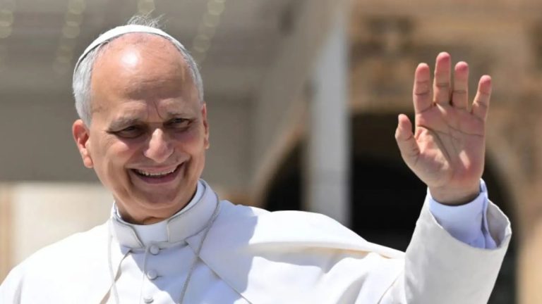 El Gobierno oficializó el feriado nacional por la visita del papa León XIV: cómo será el cronograma
