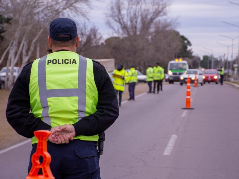 Casa de Piedra: secuestraron un auto con pedido de captura por robo calificado en Río Negro