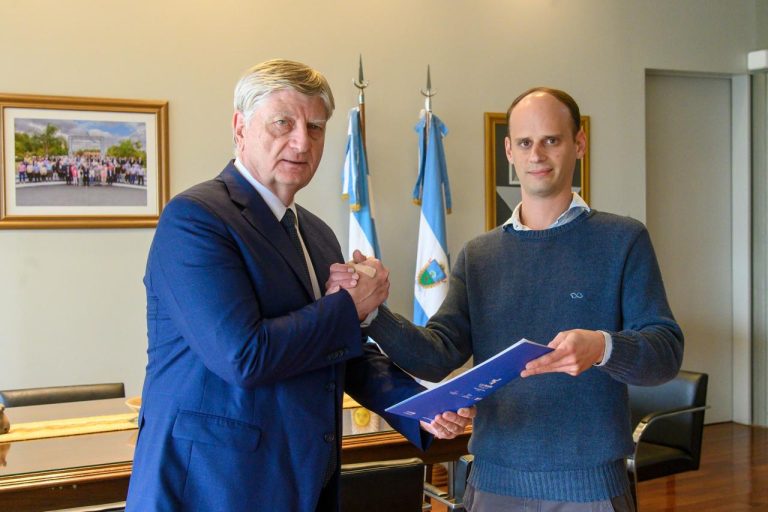 Con una inversión superior a los $2.000 millones, la Provincia construirá un nuevo colegio secundario en Conhello