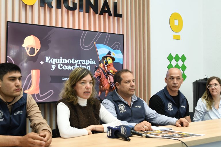 «No existe medicina que cure más que la felicidad»: La Pampa recibe una certificación internacional de equinoterapia