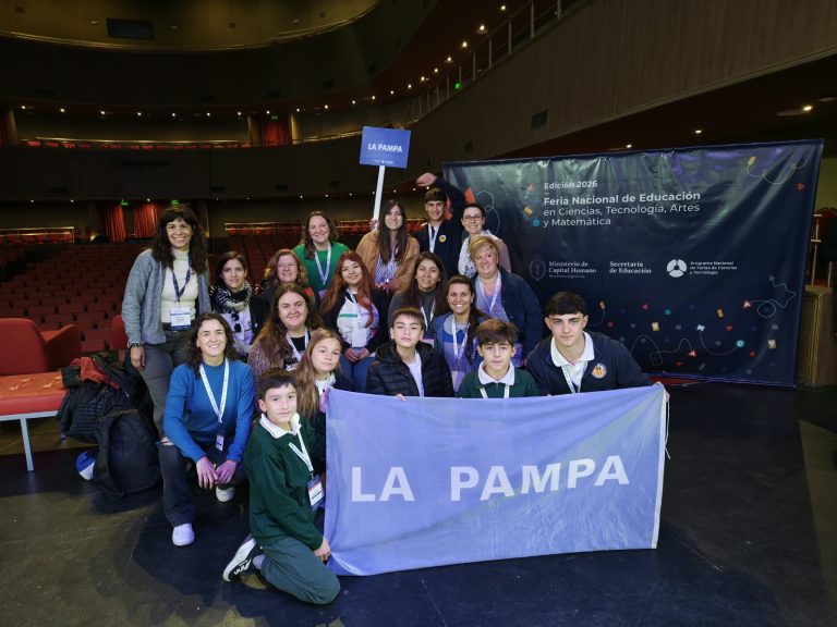 Destacada actuación de la delegación pampeana en la Feria Nacional de Ciencias: tres proyectos obtuvieron menciones especiales