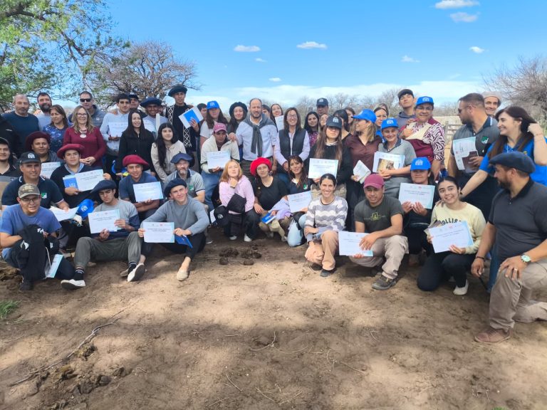 Estudiantes agrotécnicos de Victorica se capacitaron en buenas prácticas laborales y bienestar animal