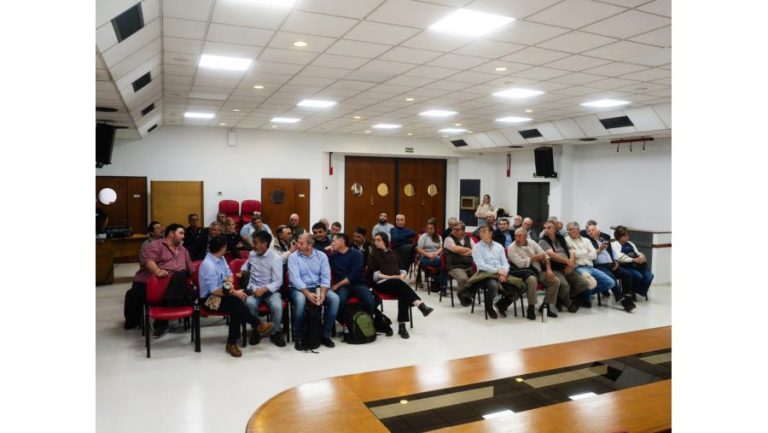 Vacuna contra la aftosa: los productores pampeanos podrán elegir vacunador desde 2027