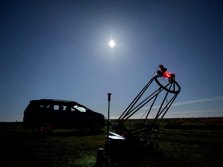Astrónomos pampeanos trabajaron junto a la NASA para estudiar la atmósfera de Titán: «Hubiéramos ido igual»